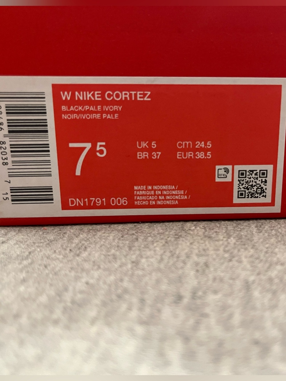 Nike Cortez Black Pale Ivory Sneaker Women's Size 7.5 DN1791-006 - Picture 11 of 11